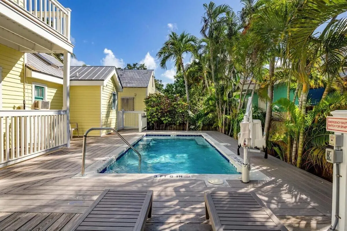 Salvador'S Seclusion Villa Key West Semesterbostad